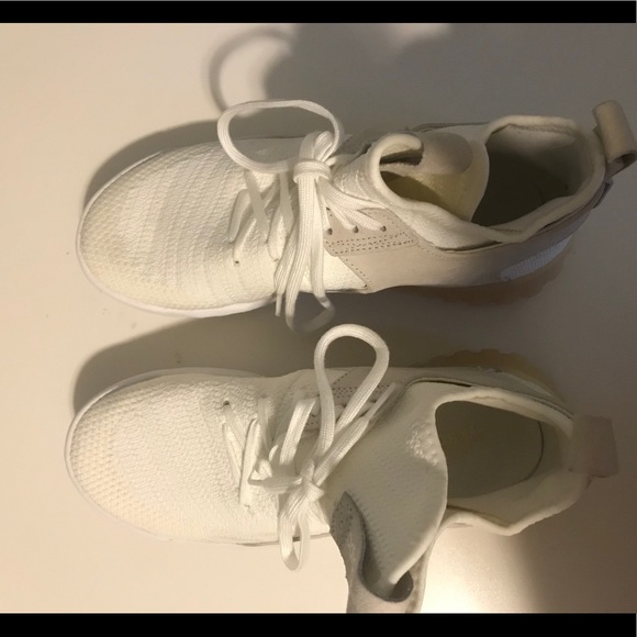 Adidas Tubular x Primeknit Size 6 - Picture 3 of 6